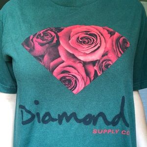 Diamond Green and Red tee